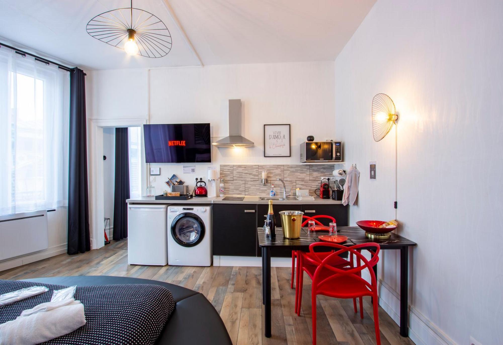 L'Hyper Centre - Netflix & Wifi - Literie Haut De Gamme - Check-In 24H24 - Goodmarning 香槟沙隆 外观 照片